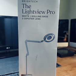 Brightech LightView Pro Magnifying Glass with Light & Stand 🌟 $130 Retail Price, Now $50 Pickup Location: Durango and 215  This Brightech LightView P