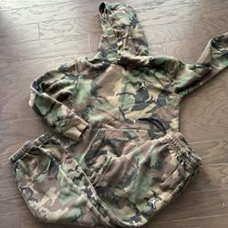 Nike Jordan Boys Jogger And Hoodie 