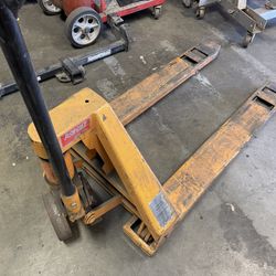 Pallet Jack 