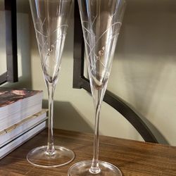 ROXBURGH Champagne Flutes Set of 2