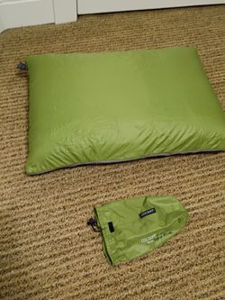 Cocoon Ultralight Air-Core Travel Pillow