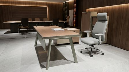 Averon Desk