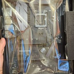 ASUS Rog Strix H270F Gaming Socket LGA1151 DDR4 DP HDMI DVI M.2 ATX System Board Motherboard with USB 3.1