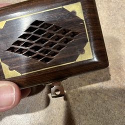 Small Wood Carved Trinket Box w/Brass Inlaid & Velvet Lining