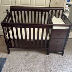 4in 1 Baby Crib 