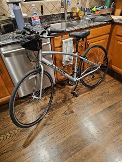 Hybrid City Bike