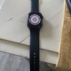 Apple Watch acquired in a storage unit auction. It is locked selling as is pick up only located in Orting. 