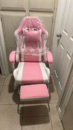Gaming chair pink/white reclines leg rest new
