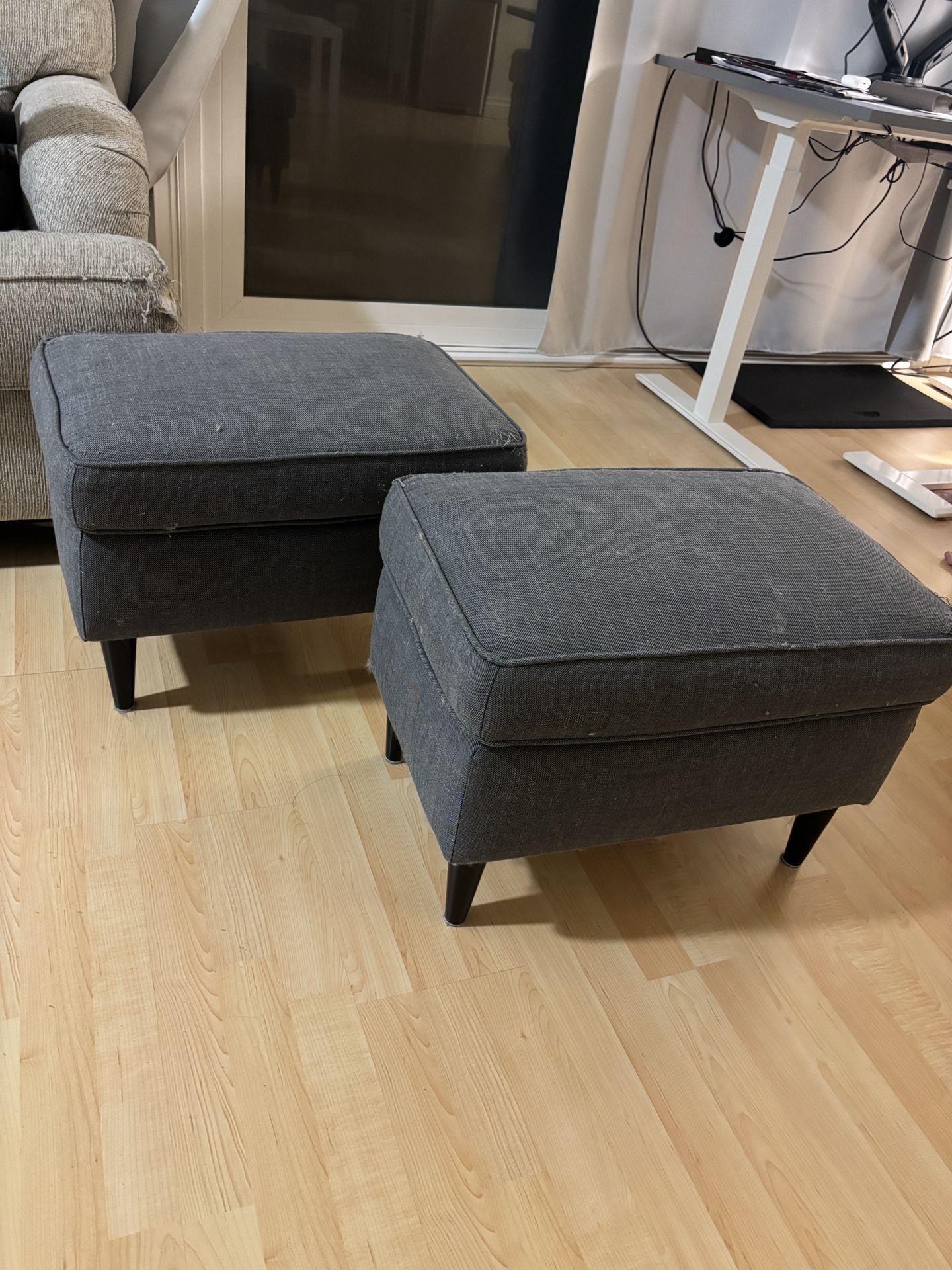 FREE Ottoman x2 – Moving Sale (First Come, First Served)
