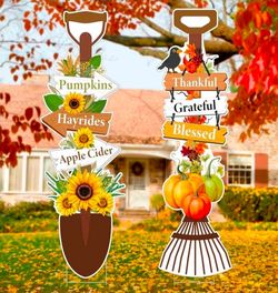 Thanksgiving outdoor signs