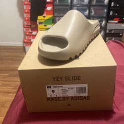 Yezzy Slide (pure) 