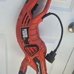 Black And Decker 14"