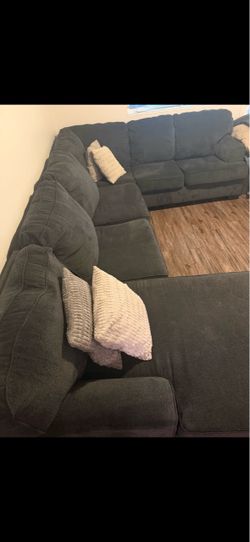 Sectional couch
