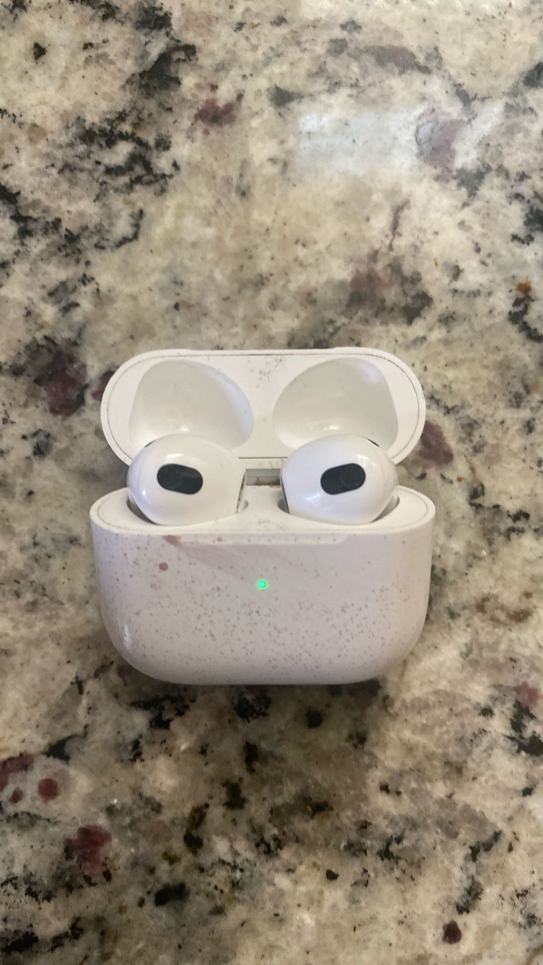 Selling My AirPods Generation 3 In Great Condition