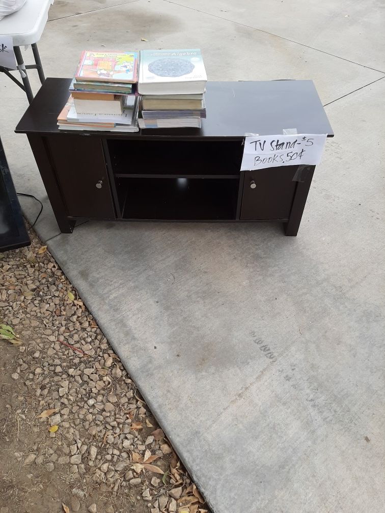 $5 Used TV stand