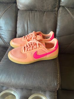 women's sneakers