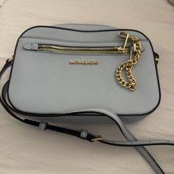 Michael Kors Bag And Wallet. 