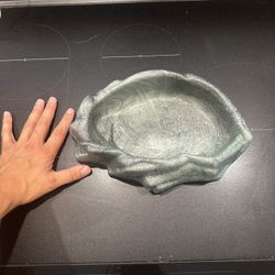 Reptile water dish