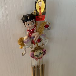 BETTY BOOP CAROUSEL WIND CHIME