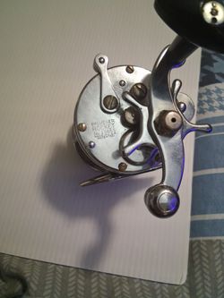 Pflueger Rocket 1345 Model B Cub Handle Fishing Reel