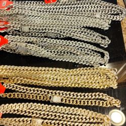 Iced Out Miami Style Cuban Link Chain With Cubic Zirconia 