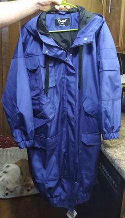 Brand New With Tags Women's Hooded Rain Coat jacket