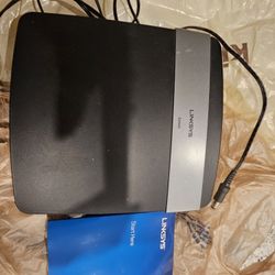 Linksys E2500 Wi-Fi Router – Dual-Band – Great Condition