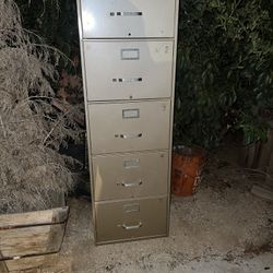 Steelcase 5 Drawer Filing Cabinet 