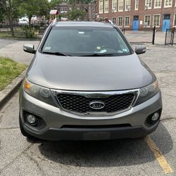 2014 KIA Sorento Leather Hitch Winter Tires