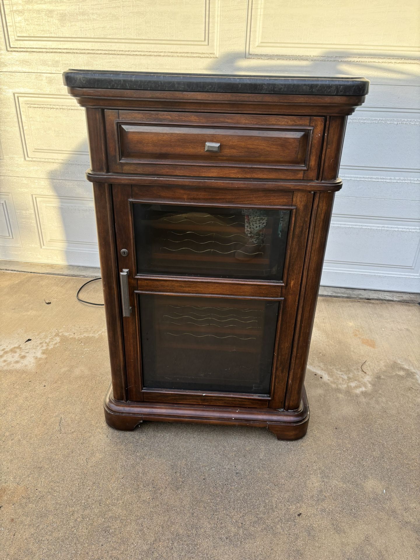 24 Bottle Wine Fridge