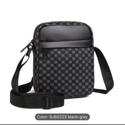 Black-Gray Geometric Pattern Crossbody Bag