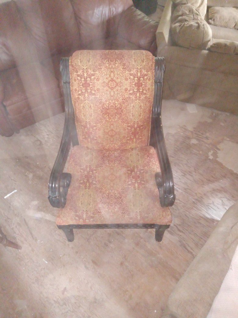 Victorian Chair, Slightly Used Pick Up Only 200 Obo