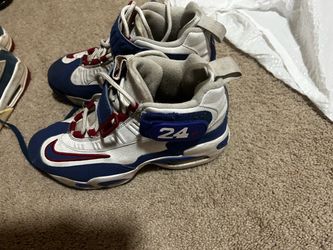 Nikes 5.5