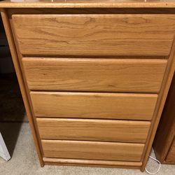 Bedroom Set- Nice Oak