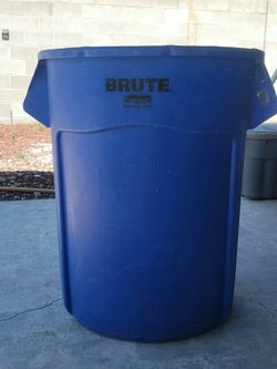 Brute Garbage Bins