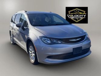 2021 Chrysler Voyager