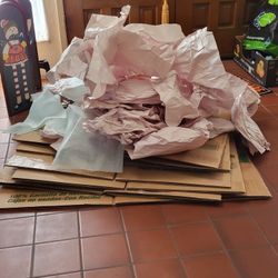 I XLG, 5 MED moving Boxes And Packing paper