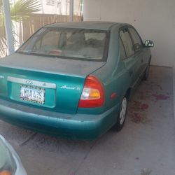 Hyundai Accent 