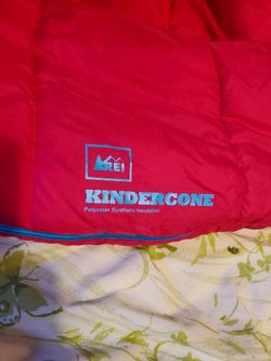 REI kindercone kids 30° sleeping bag girls