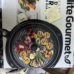 Elite gourmet electric indoor grill with lid