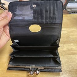 Black Wallet