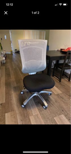 Coolmesh pro high back executive chair