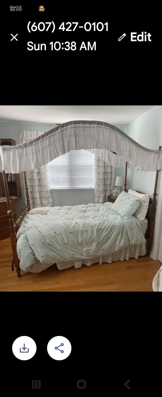 Ethan Allen Childs Canopy Bedroom Set