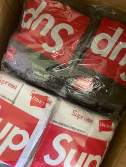 Supreme Socks Black and White $35 a pack