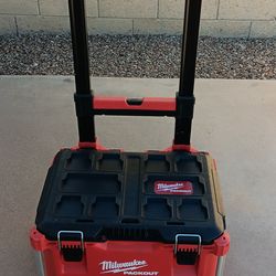 Milwaukee Packout Toolbox