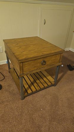 Stein World Beaumont End Table