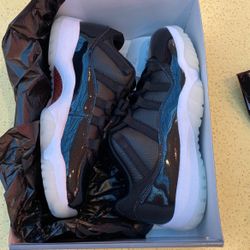 Jordan 11 72-10s 