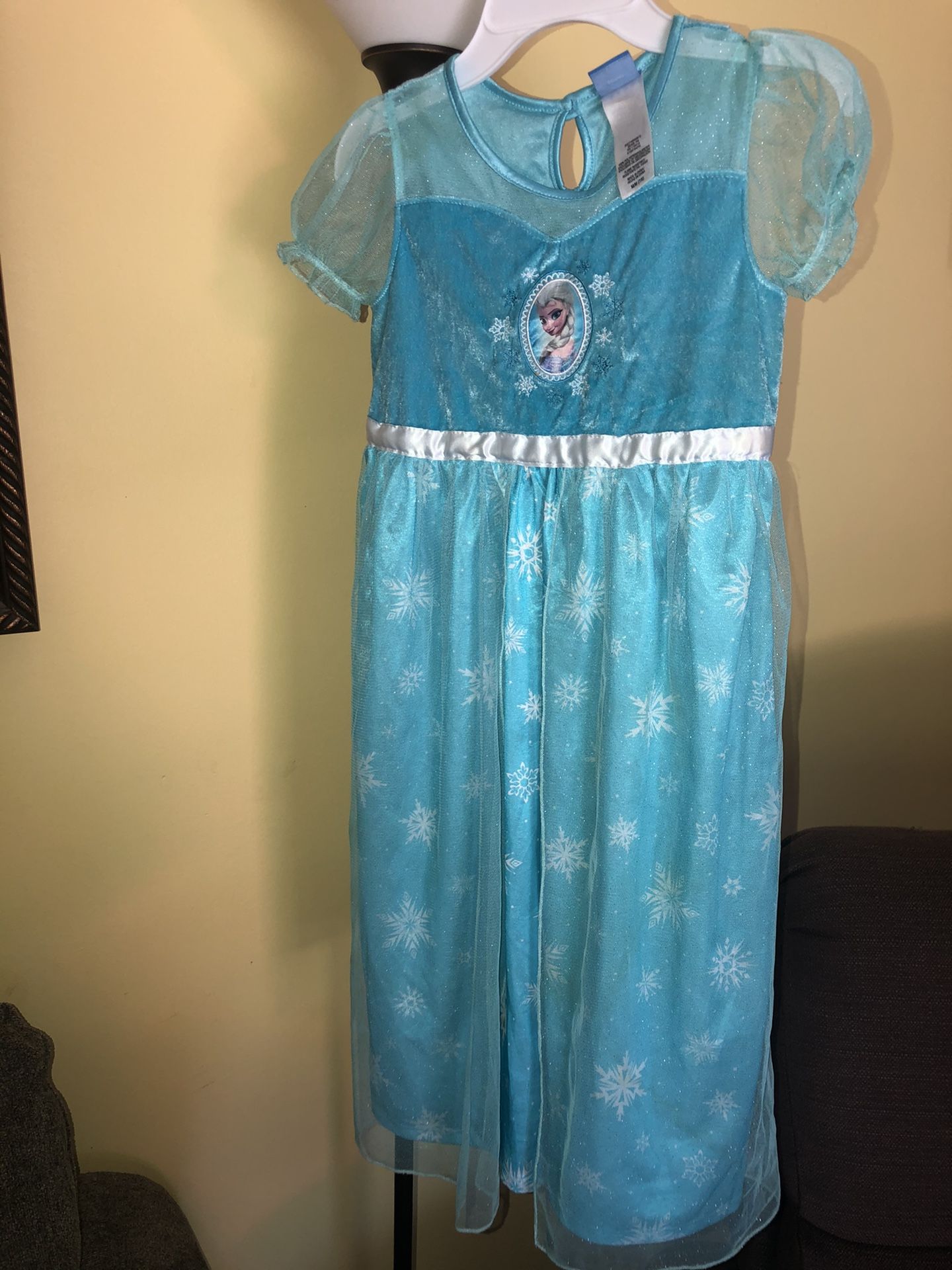 Size 7/8 Elsa dress/gown $18 or best offer. Check out my profile for more stuff. Everything is negotiable