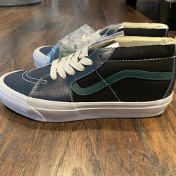 Vans M9