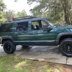 1999 GMC Suburban